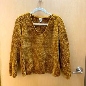Women’s Gold sweater